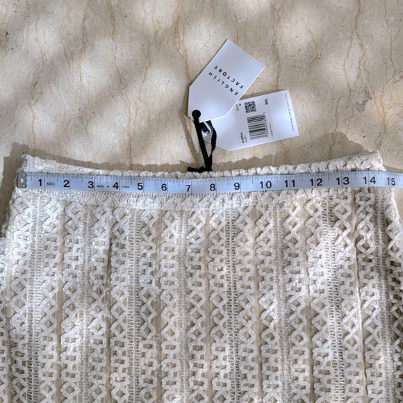 NWT English Factory Velvet Embellished Mini Skirt. M - Picture 9 of 12